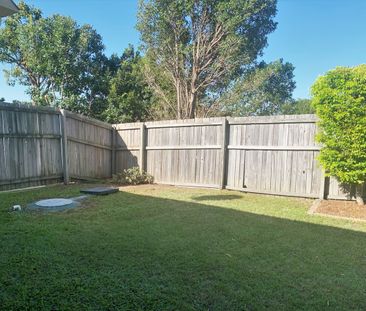 Stunning 3 Bedroom Home In Quiet Street - Photo 3