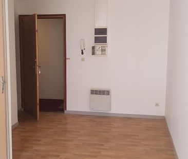 Location Appartement 2 pièces 43m² BEAUVAIS 60000 - Photo 6