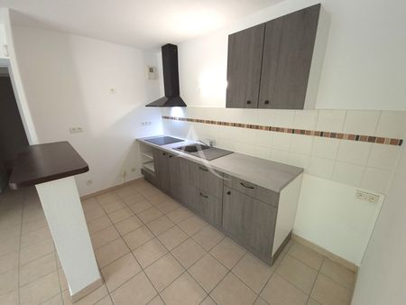 Location Appartement 2 pièces 42m² - Photo 3