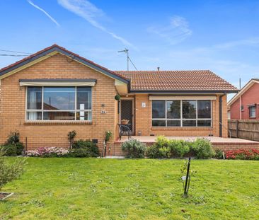 24 Hitchcock Street, Breakwater, Vic 3219 - Photo 6