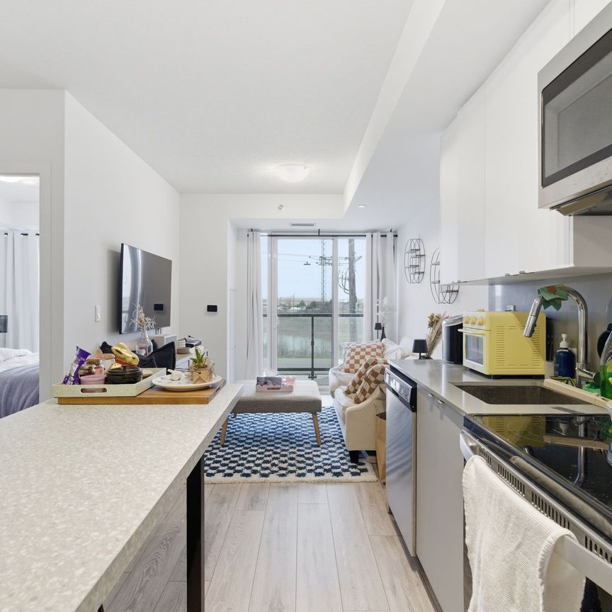 For Lease - 3200 Dakota Common Unit# B303, Burlington, Ontario - Photo 1