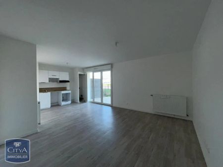 Appartement à louer 3 pièces 65.73m² - Photo 2