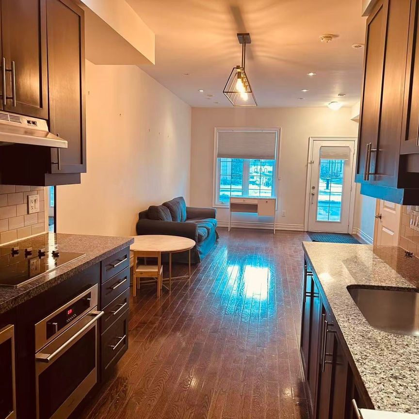 For Lease - 51 Hargrave Lane, Toronto, Ontario - Photo 1