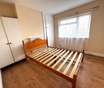 3 bedroom house to rent - Photo 3