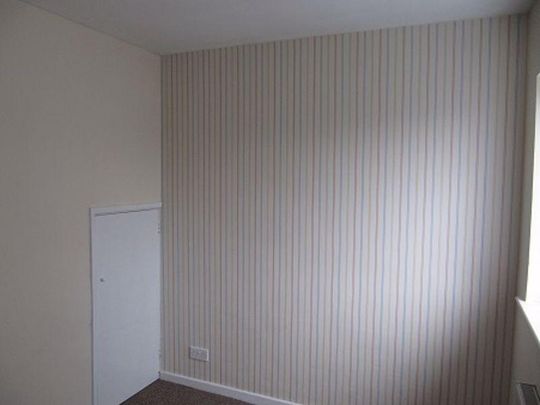 3 bedroom bungalow to rent - Photo 1