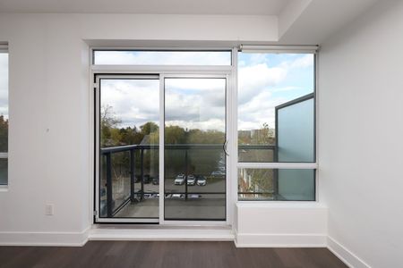 For Lease - 7608 Yonge Street Unit# 516, Vaughan, Ontario - Photo 2