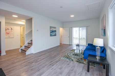 For Lease - 41 Waterleaf Trail, Welland, Ontario - Photo 2