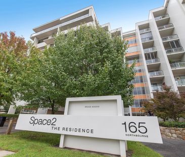 Ground floor living in the heart of the city - Photo 5