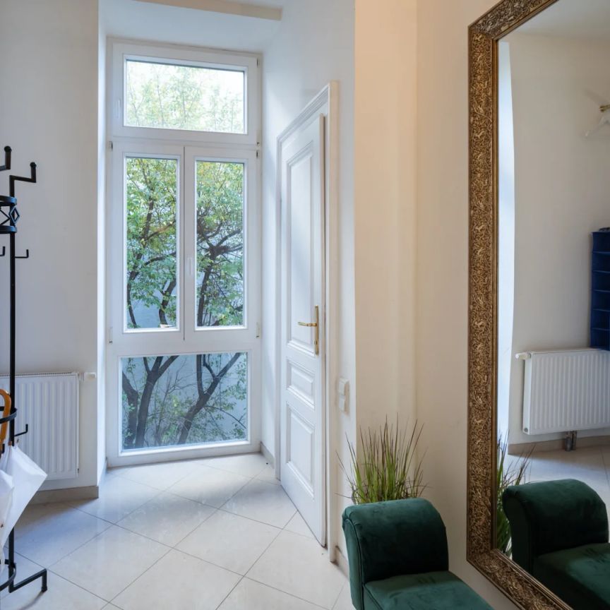 EDEL EINGERICHTETE 3 ZIMMER WOHNUNG NAHE AUMANNPLATZ - Photo 1