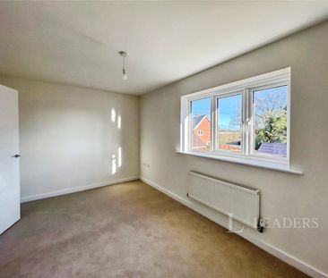 2 bedroom house to rent Nevinson Place, Lower Broadheath, Worcester... - Photo 2