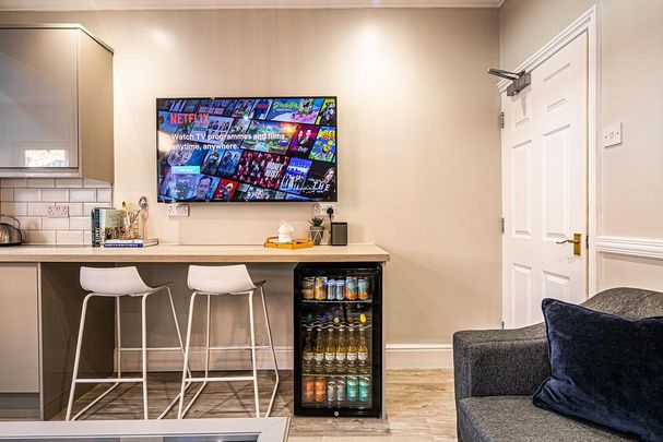 4 bedroom house to rent - Photo 1