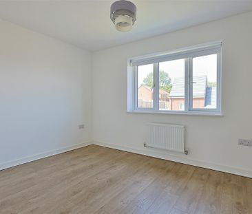 2 bedroom Terraced House to rent in Elm Road, Blaydon-On-Tyne, Tyne... - Photo 6