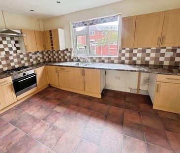 3 bedroom semi-detached house to rent - Photo 6