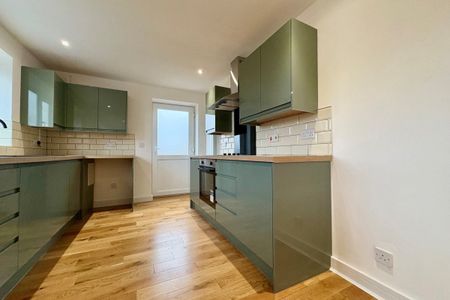 Widford Road - Photo 4