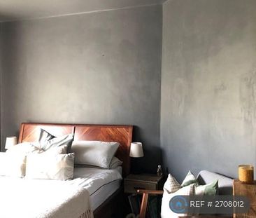 3 bedroom terraced house to rent - Photo 6