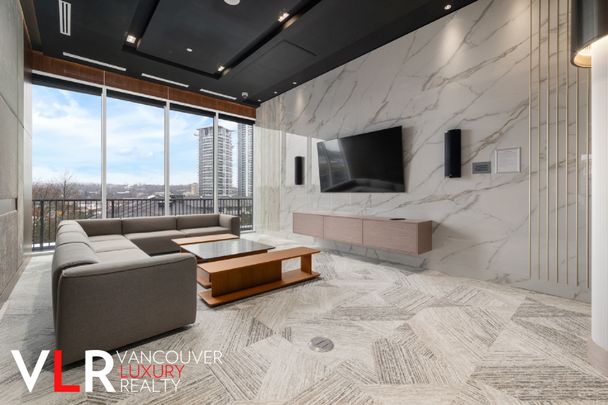 Condo in Burnaby, BC - Photo 1