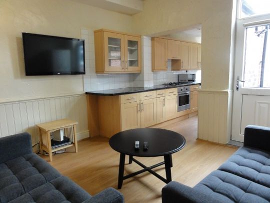 Pad 12 - 4 Bed House - 5 Alderson Place, Sheffield, S2 4UG - Photo 1