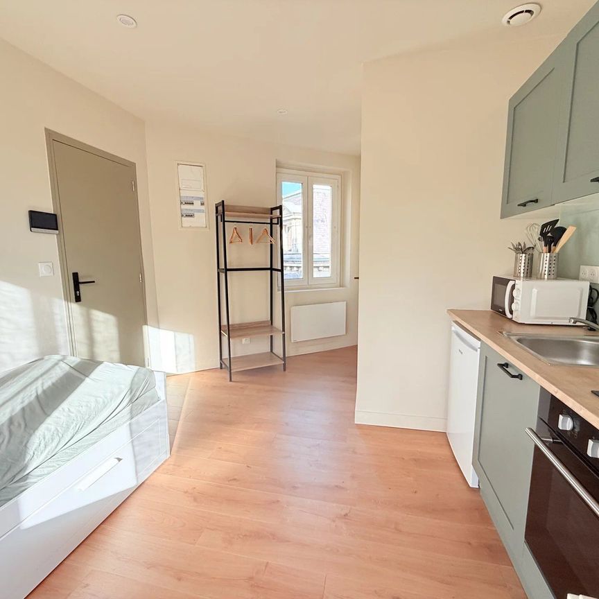 Location Appartement 1 pièces 15 m2 à Saint-Quentin - Photo 1