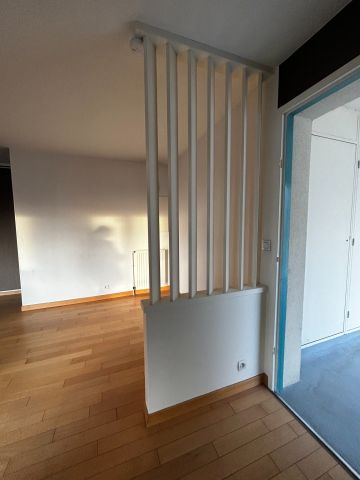 Location Appartement 4 pièces 74m² RENNES 35000 - Photo 2