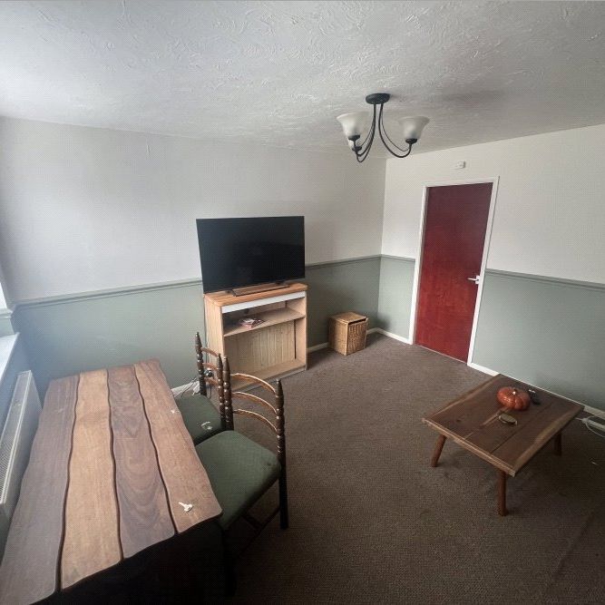 2 bedroom house to rent Weston Park Gardens, Shelton Lock, Derby, DE24 - Photo 1