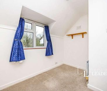 Hall Dene Close, Guildford, Surrey, GU1 - Photo 4