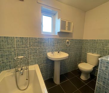 3 bedroom house to rent Schoolfield, Glemsford, Sudbury, CO10 - Photo 5