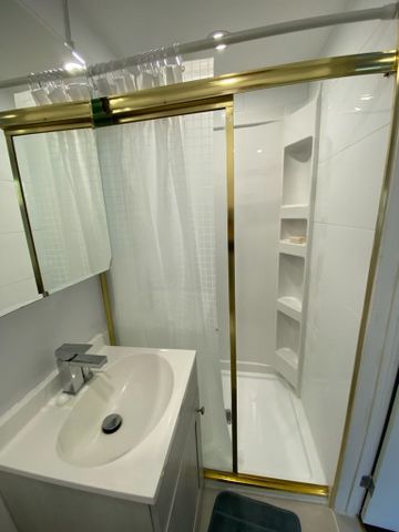 For Lease - 2518 Lake Shore Boulevard, Toronto, Ontario - Photo 5