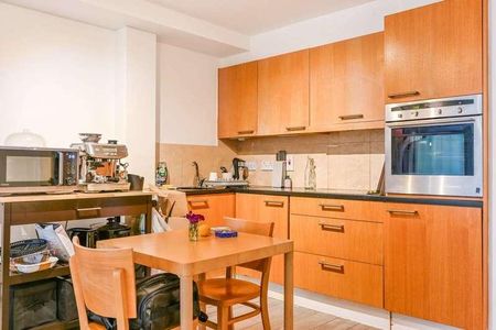 Caledonian Road, Caledonian Road, N1 - Photo 5