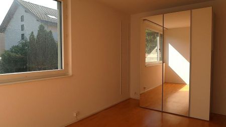 3.5-Zimmerwohnung in ruhigem Quartier - Photo 2