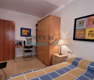 Apartamento de alquiler en De L'algavira, Eixample - Photo 5