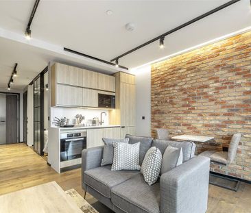 Studio to rent - Photo 3