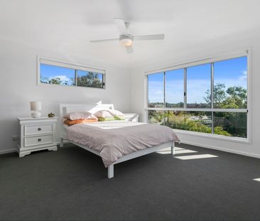 Lakeside Living in Brightwater - Family Home Opposite the Lake - Photo 4