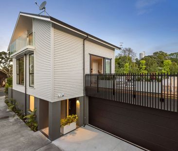 Perfectly Positioned with Sea Views - Photo 2