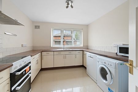 2 Bed Student Accommodation - Photo 5