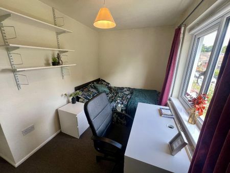 5 bedroom house to rent - Photo 4