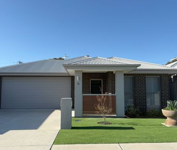 Bungendore Villa Living - Gated Community for over 55's - Photo 1