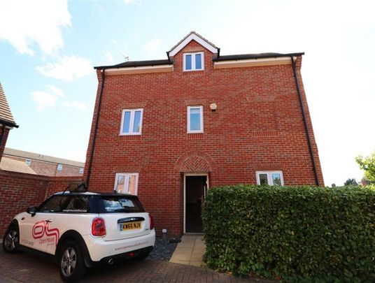 Horace Close, Shortstown, Bedford - Photo 1