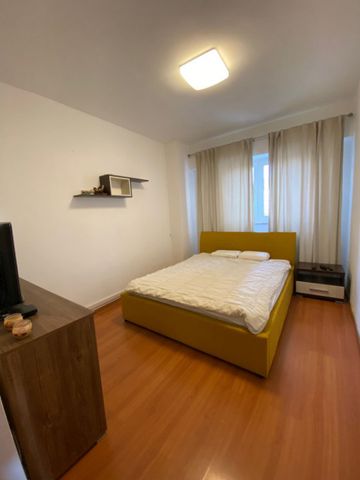 Apartament 3 camere, decomandat, 85 mp, zona Ultracentral - Photo 3