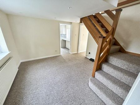4 bedroom house to rent - Photo 3