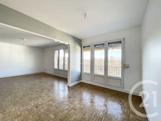 Location Appartement 3 pièces 75m² LA NEUVILLETTE 51100 - Photo 1
