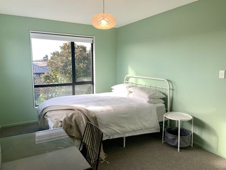 Halswell, 4 bedrooms - Photo 4