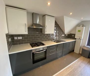 2 bedroom ground floor flat to rent - Photo 5