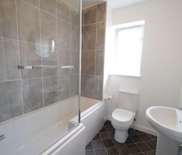 2 bedroom terraced house to rent - Photo 3