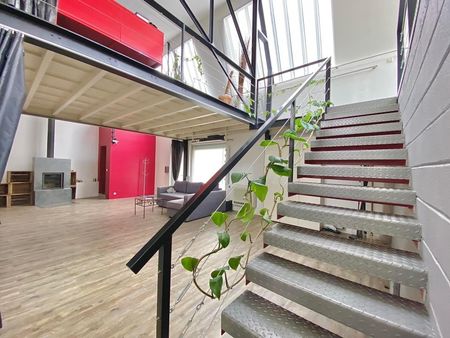 Location Maison 171 m² - Photo 3