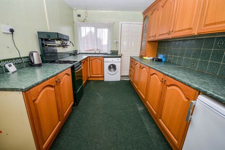 2 bed flat to rent in Church Street North, Sunderland, SR6 - Photo 4
