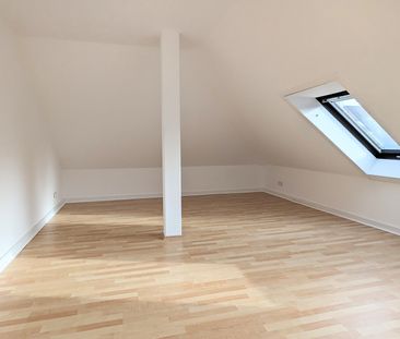 Schuch Immobilien – Charmante Familienwohnung mit Sonnenterasse in ... - Photo 1