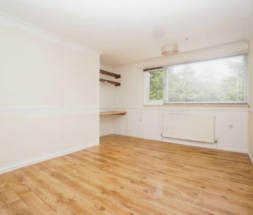 3 bedroom House To Let - Photo 3