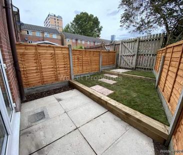 2 bedroom property to rent in Manchester - Photo 5