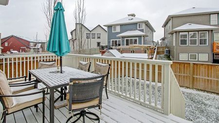 **Lake Community Living At Its Finest: Impressive 2 Storey Home In Mahogany** Special Incentive - Photo 4