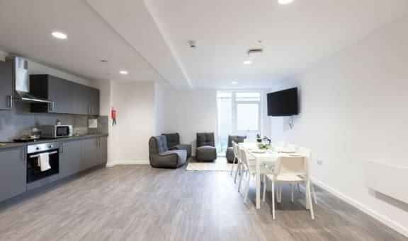 5 Bed Classic Ensuite - Photo 1